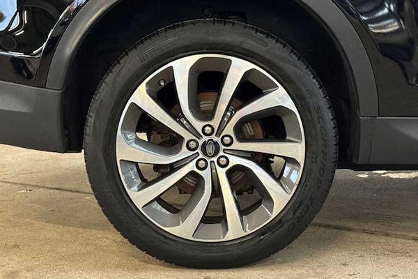 Used Land Rover Discovery Sport 2019 for sale - 76176411: Photo 10