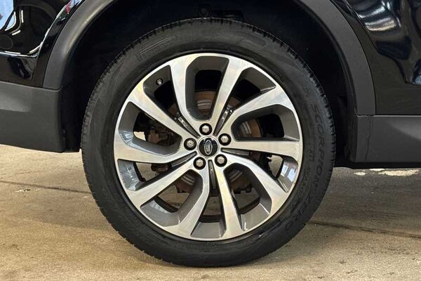 Used Land Rover Discovery Sport 2019 for sale - 76176411: Photo 11