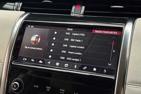 Used Land Rover Discovery Sport 2019 for sale - 76176411: Photo 17