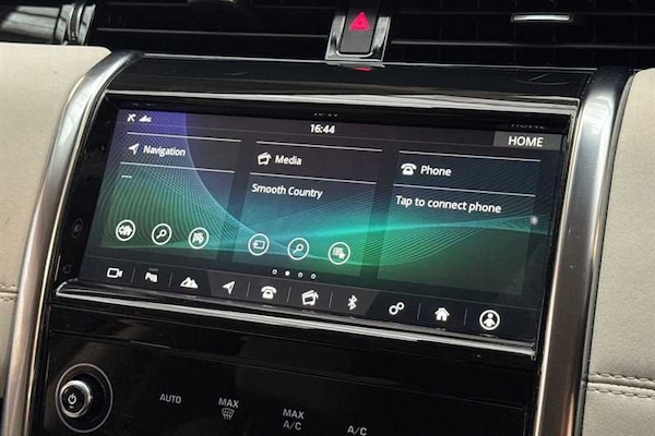 Used Land Rover Discovery Sport 2019 for sale - 76176411: Photo 38