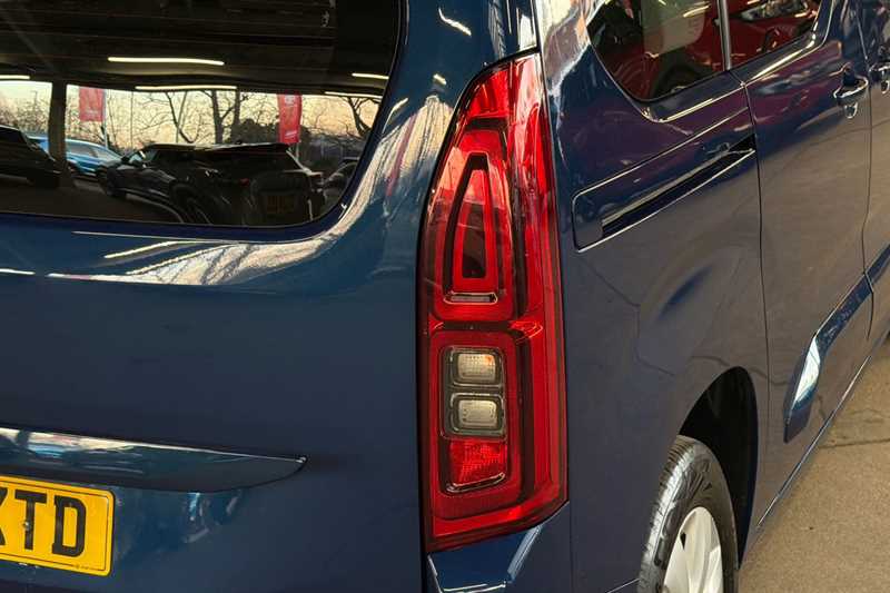 Used Vauxhall Combo Life 2020 for sale - 76956125: Photo 32