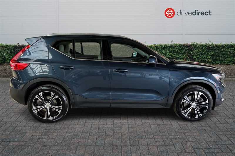 Used Volvo XC40 2022 for sale - 76448695: Photo 2