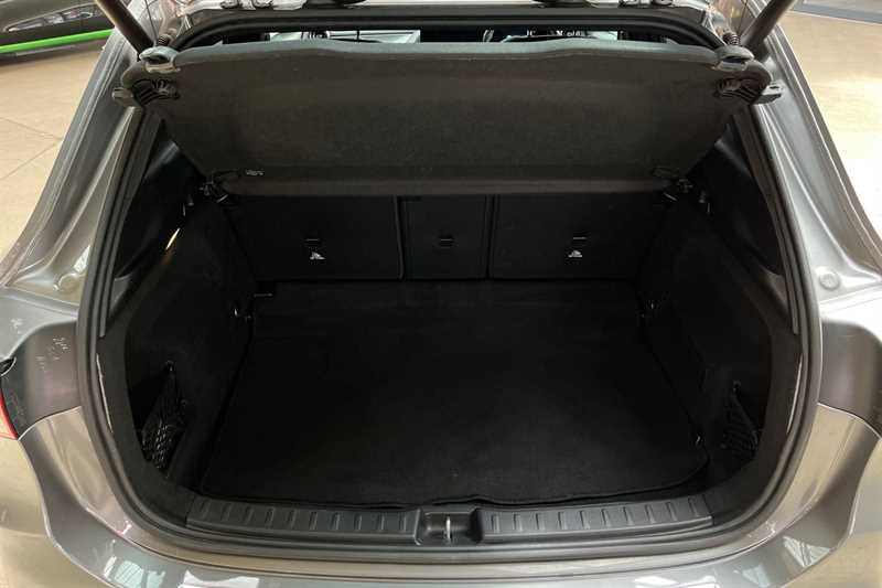 Used Mercedes-Benz GLA 2020 for sale - 76490063: Photo 25