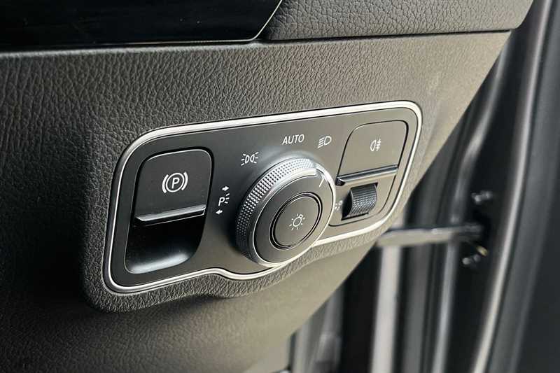 Used Mercedes-Benz GLA 2020 for sale - 76490063: Photo 42