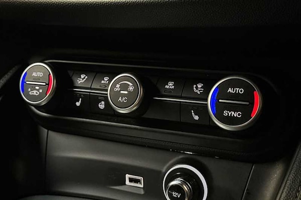 Used Alfa Romeo Stelvio 2022 for sale - 76176415: Photo 15