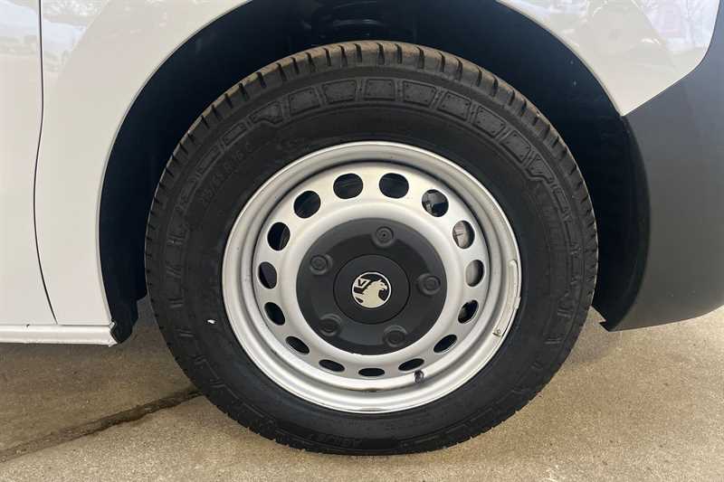 Used Vauxhall Vivaro 2025 for sale - 77900105: Photo 9