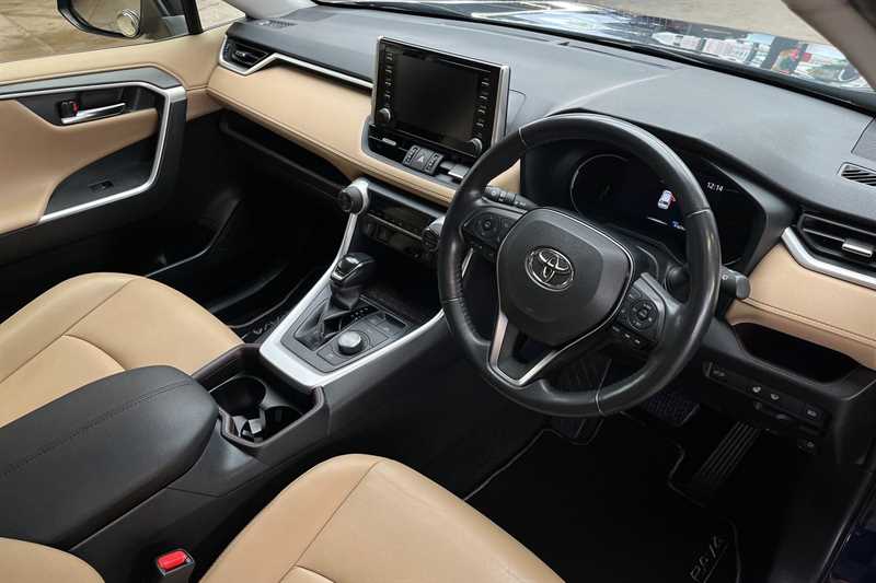 Used Toyota RAV4 2020 for sale - 76463475: Photo 36