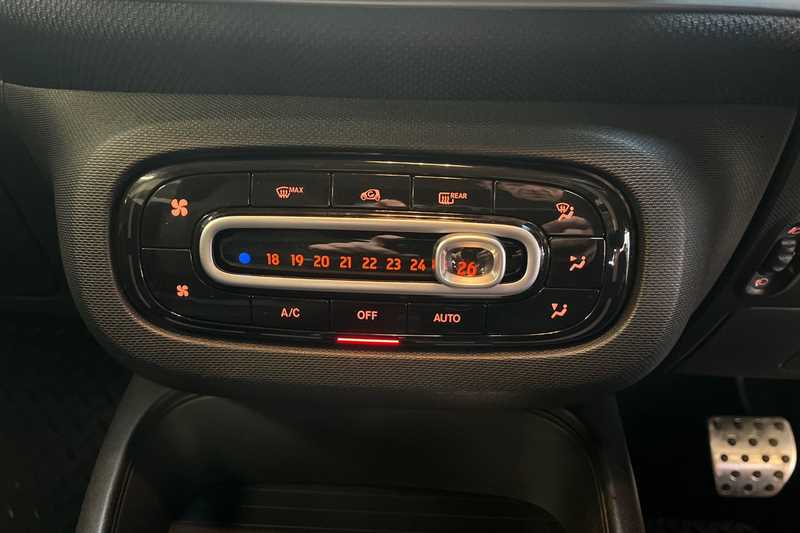 Used smart fortwo 2023 for sale - 77444552: Photo 15