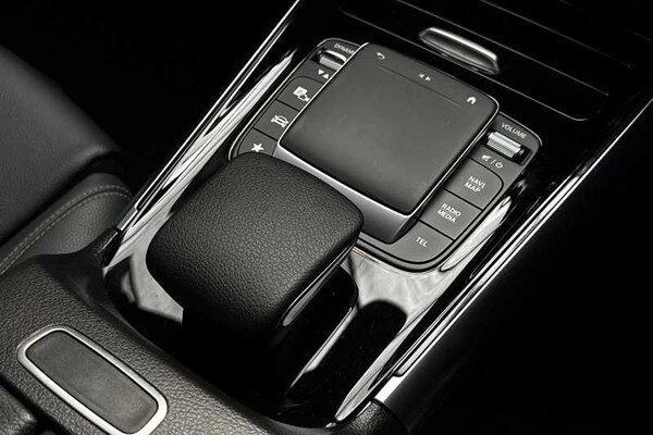 Used Mercedes-Benz GLA 2021 for sale - 76176461: Photo 41