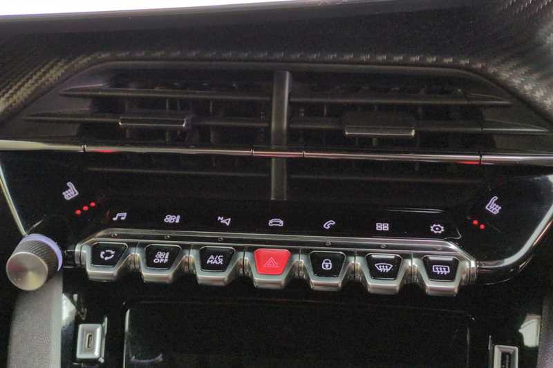 Used Peugeot 2008 2020 for sale - 77829063: Photo 40