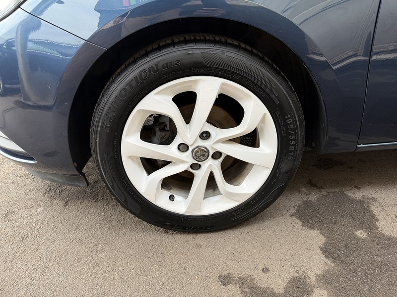 Used Vauxhall Corsa 2015 for sale - 77707928: Photo 17