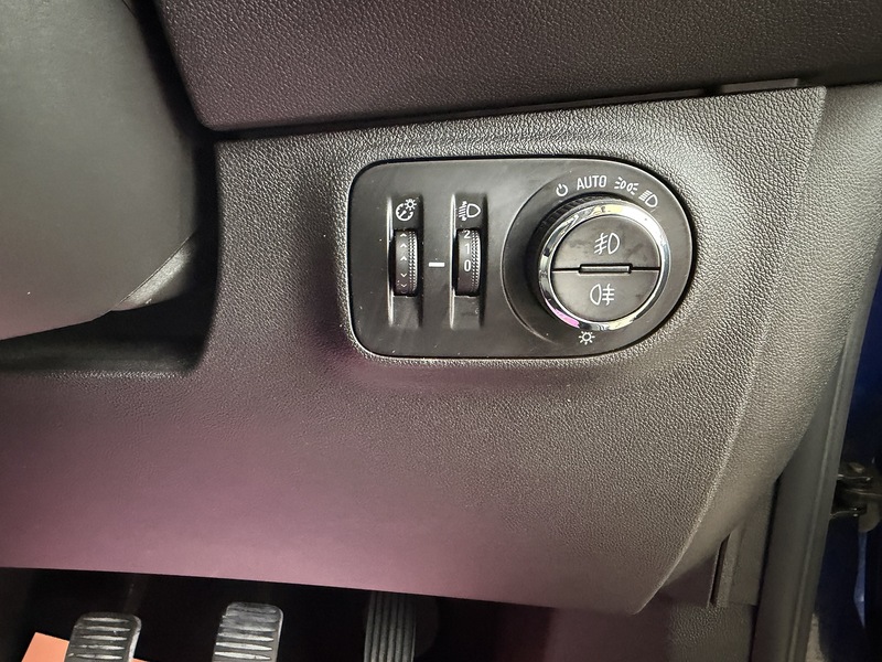 Used Vauxhall Corsa 2016 for sale - 76919736: Photo 20