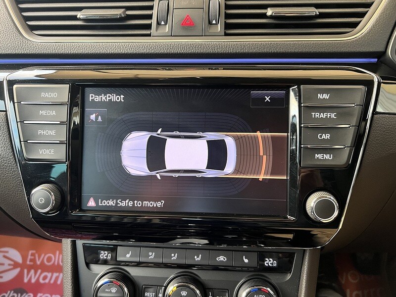 Used Skoda Superb 2015 for sale - 76798839: Photo 16