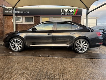 Used Skoda Superb 2015 for sale - 76798839: Photo
