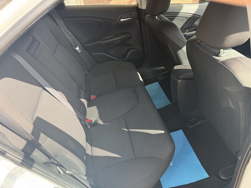 Used Honda Civic 2015 for sale - 77900818: Photo 12