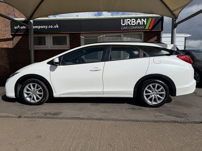 Used Honda Civic 2015 for sale - 77900818: Photo 3