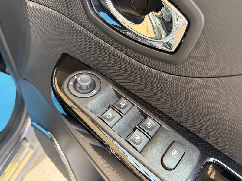 Used Renault Captur 2014 for sale - 77846452: Photo 17