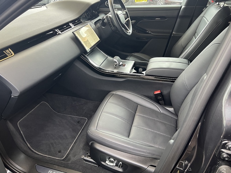 Used Land Rover Range Rover Evoque 2024 for sale - 76819333: Photo 11