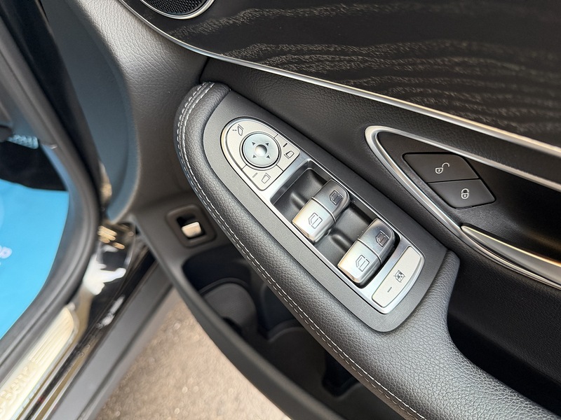 Used Mercedes-Benz GLC 2018 for sale - 77591419: Photo 26