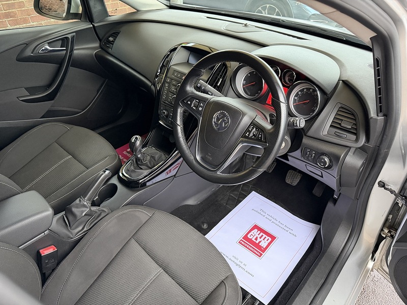 Used Vauxhall Astra 2016 for sale - 77055069: Photo 8