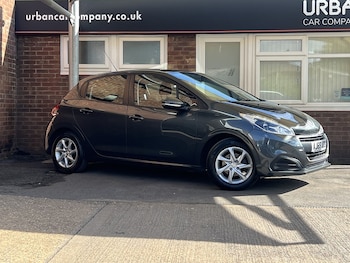 Used Peugeot 208 2017 for sale - 75359934: Photo