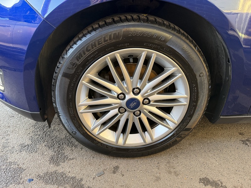 Used Ford Focus 2017 for sale - 76919738: Photo 6