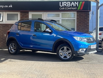 2019 - TCe Essential 5-Door