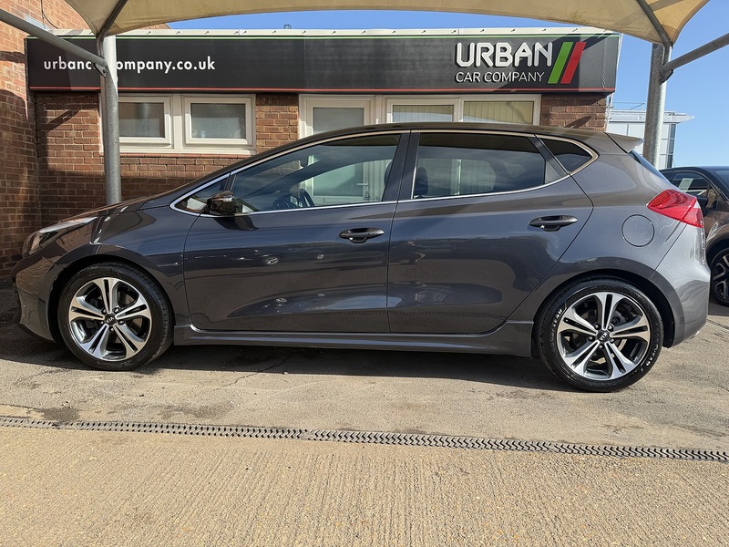 Used Kia Ceed 2018 for sale - 77889203: Photo 3