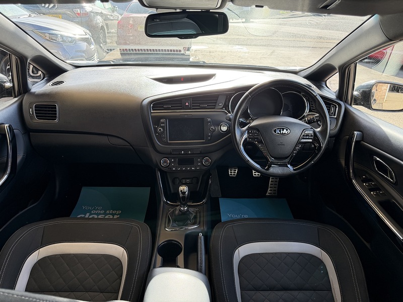 Used Kia Ceed 2018 for sale - 77889203: Photo 9