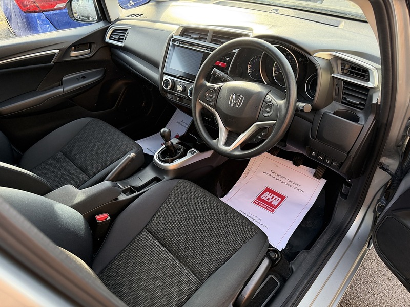 Used Honda Jazz 2015 for sale - 77351186: Photo 10