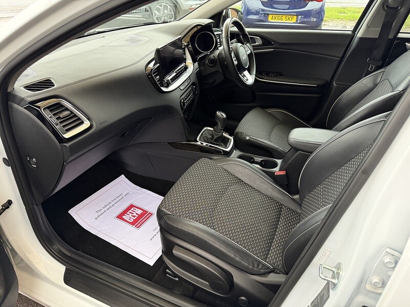 Used Kia Ceed 2022 for sale - 77342331: Photo 9