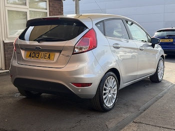 Used Ford Fiesta 2013 for sale - 79308502: Photo