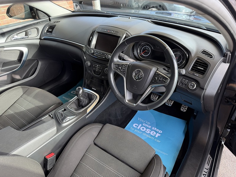 Used Vauxhall Insignia 2014 for sale - 77447117: Photo 8