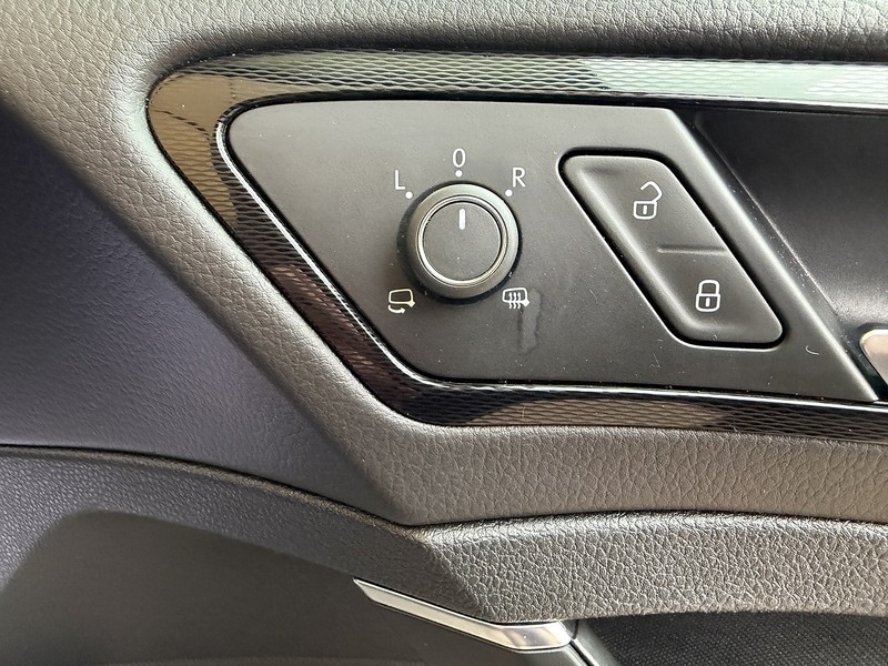 Used Volkswagen Golf 2016 for sale - 77065443: Photo 26