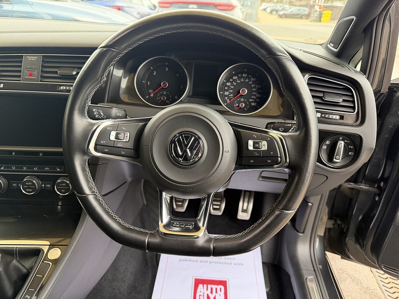 Used Volkswagen Golf 2016 for sale - 77065443: Photo 27