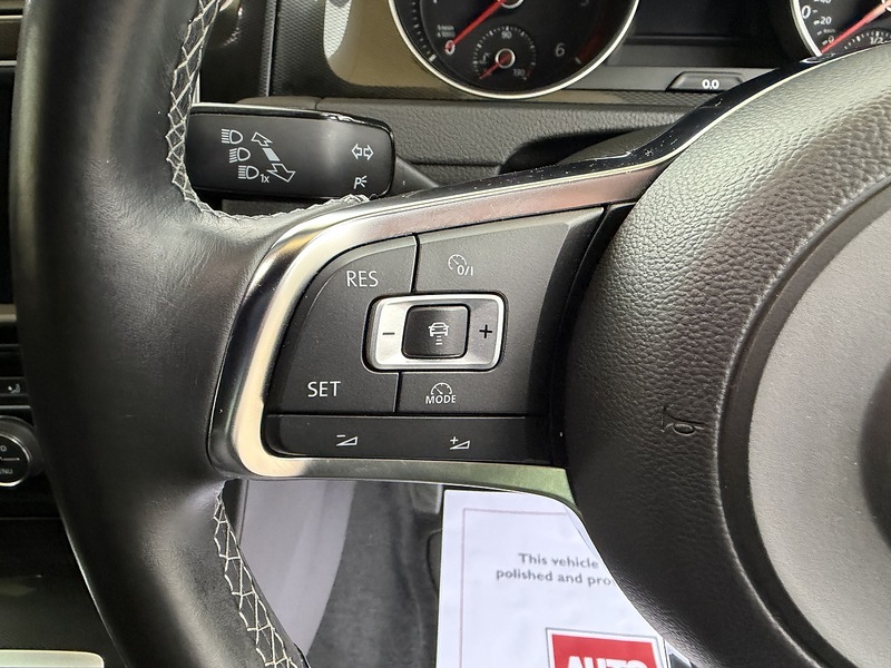 Used Volkswagen Golf 2016 for sale - 77065443: Photo 28