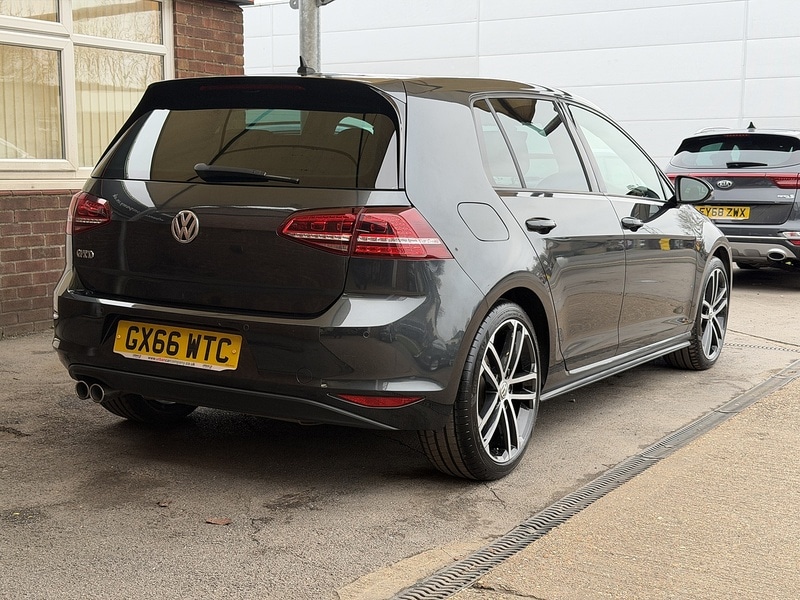 Used Volkswagen Golf 2016 for sale - 77065443: Photo 5