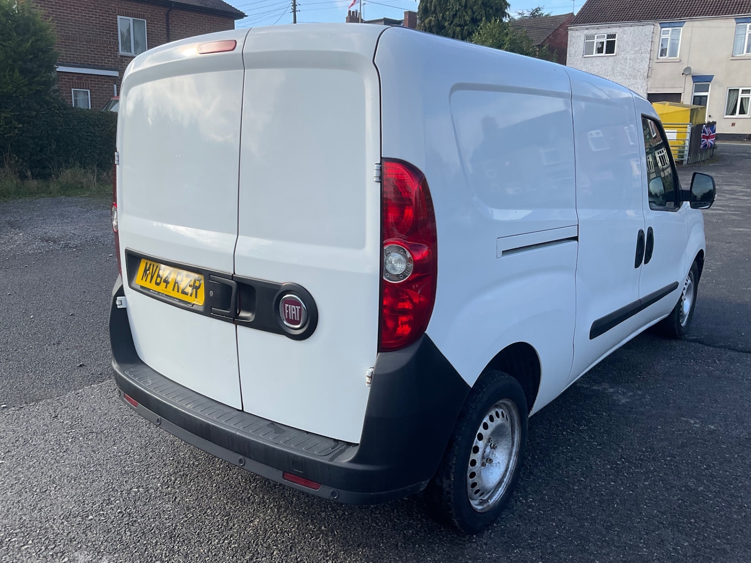 Used Fiat Doblo 2014 for sale - 76382727: Photo 2