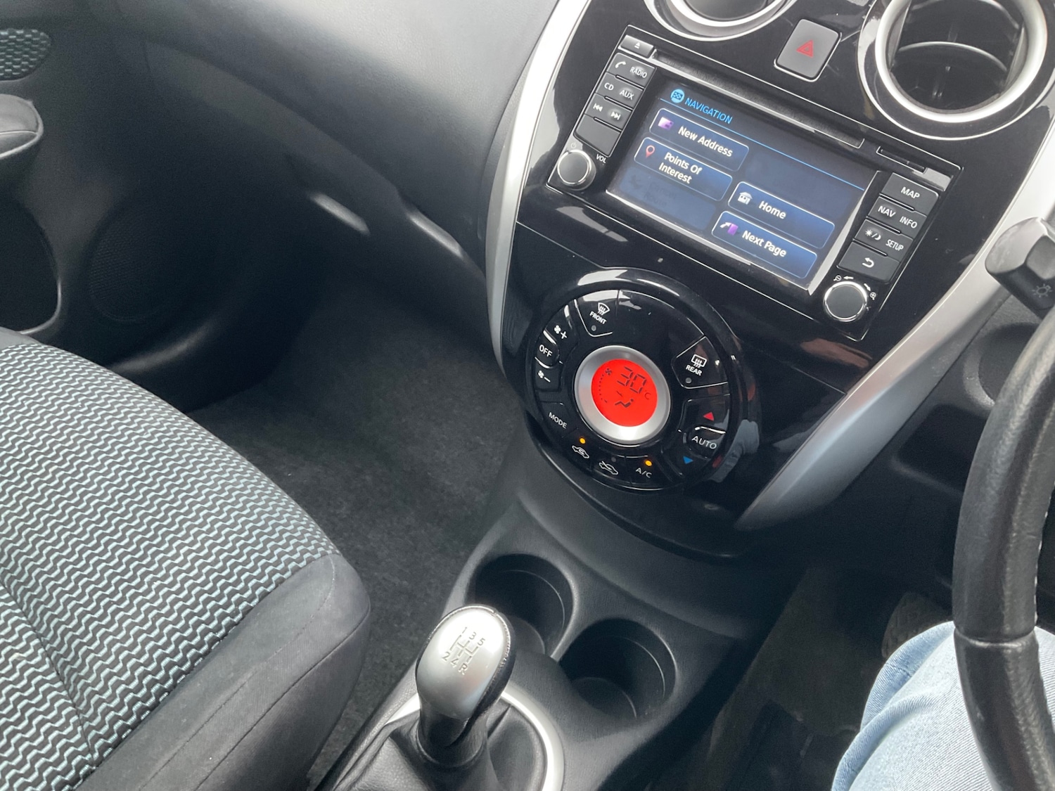 Used Nissan Note 2015 for sale - 76276997: Photo 11