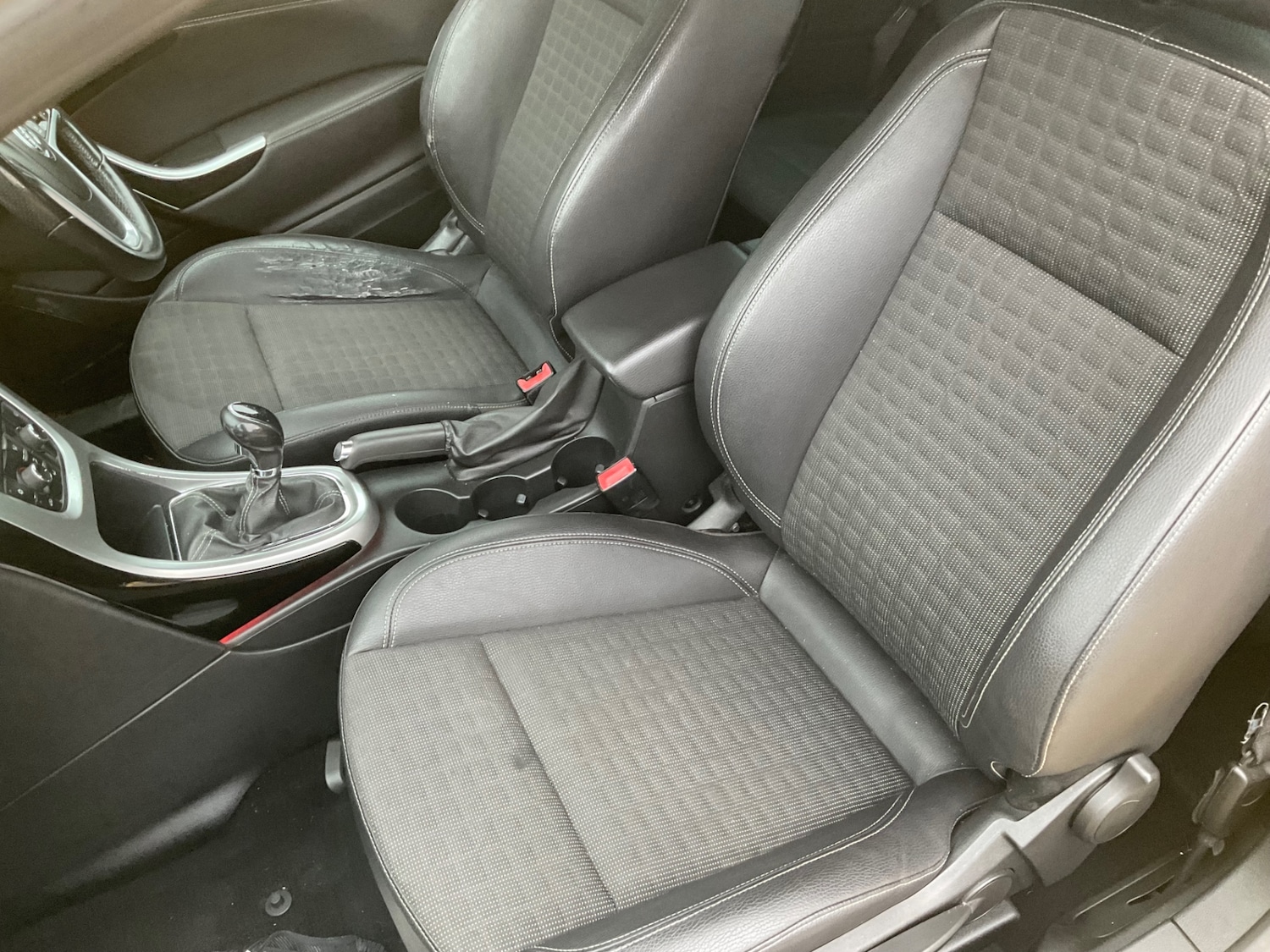 Used Vauxhall Astra GTC 2013 for sale - 76277123: Photo 17