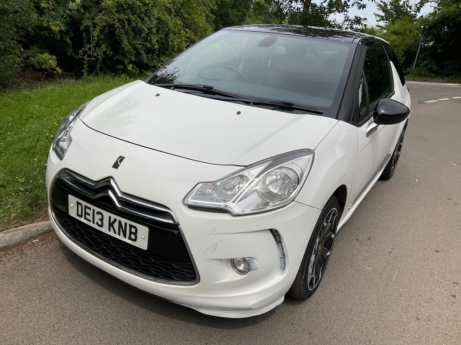 Used Citroen DS3 2013 for sale - 76365105: Photo 1