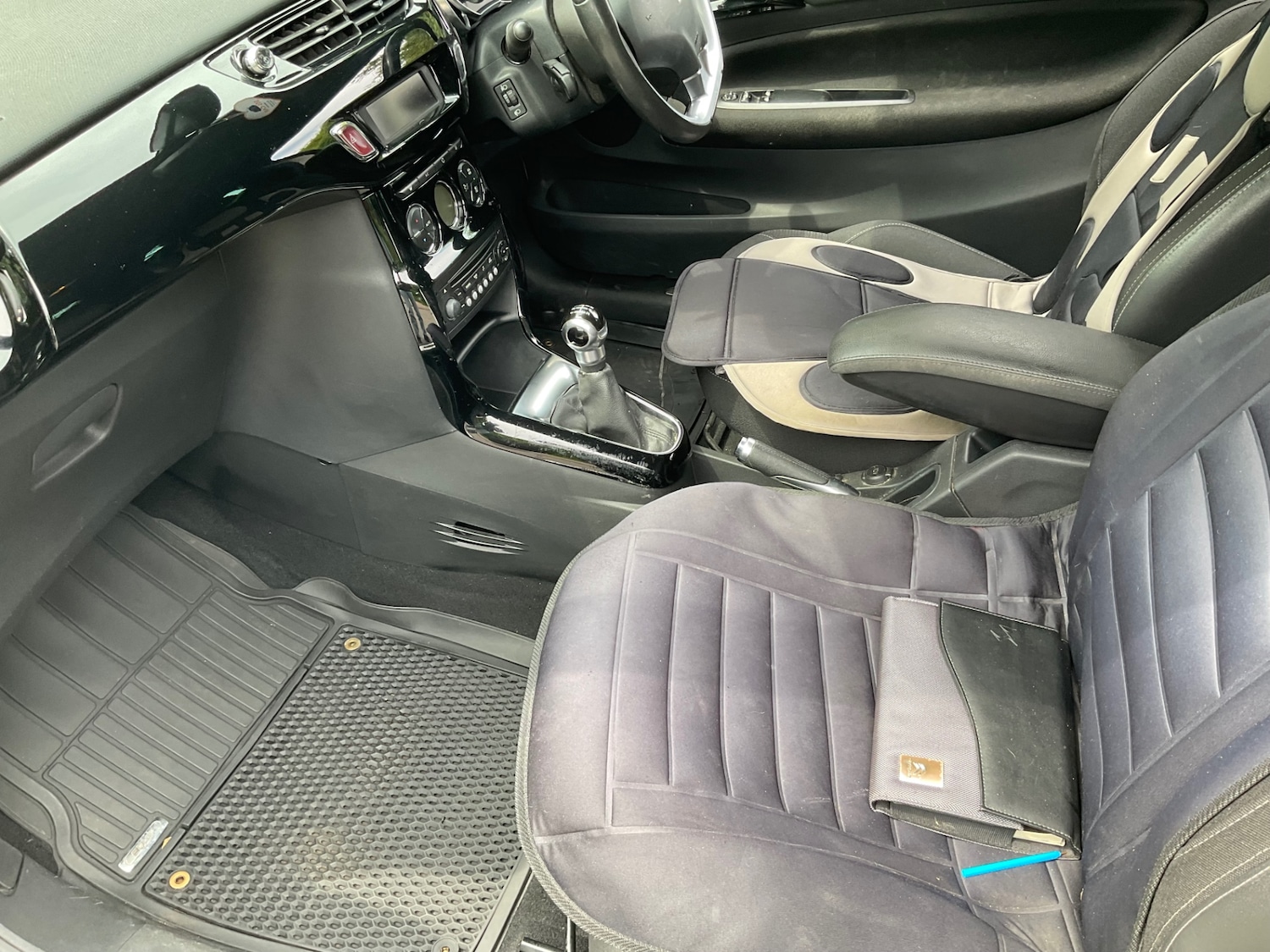 Used Citroen DS3 2013 for sale - 76365105: Photo 16