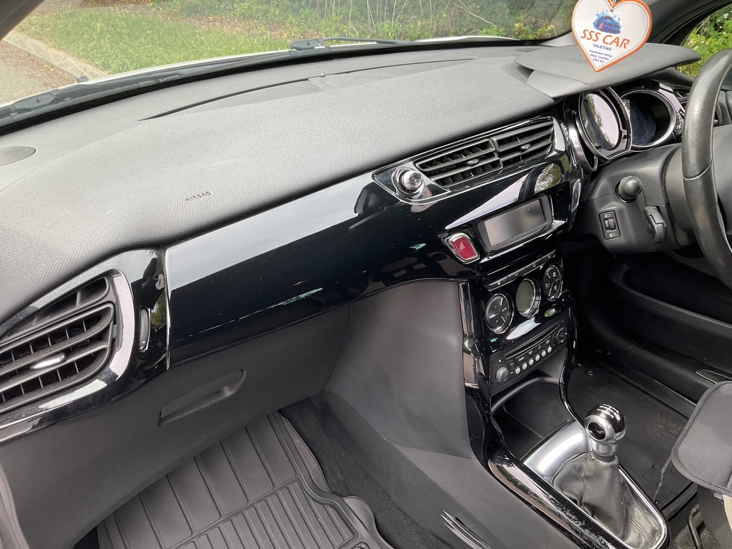 Used Citroen DS3 2013 for sale - 76365105: Photo 19