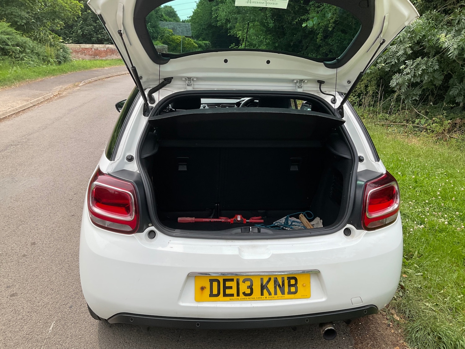 Used Citroen DS3 2013 for sale - 76365105: Photo 9