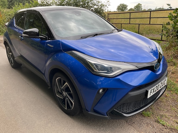 Used Toyota C-HR 2020 for sale - 75265068: Photo 1