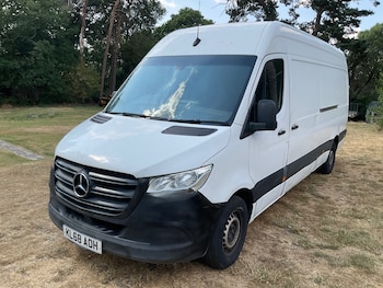 Used Mercedes-Benz Sprinter 2019 for sale - 79177110: Photo