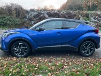 Used Toyota C-HR 2020 for sale - 74353858: Photo
