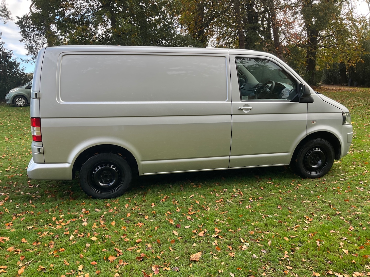 Used Volkswagen Transporter 2013 for sale - 76330150: Photo 3