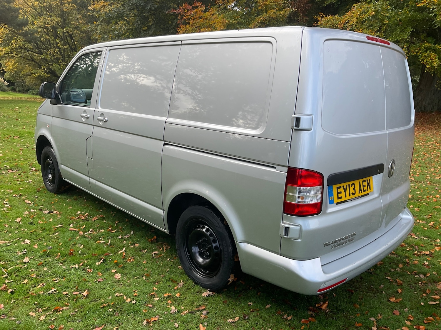 Used Volkswagen Transporter 2013 for sale - 76330150: Photo 6