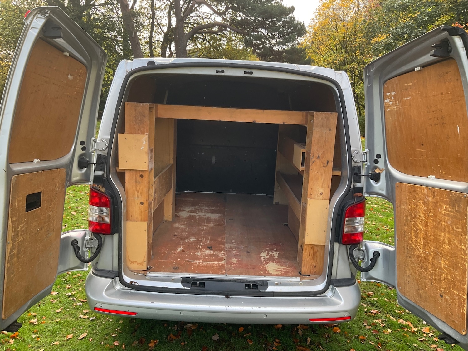 Used Volkswagen Transporter 2013 for sale - 76330150: Photo 9